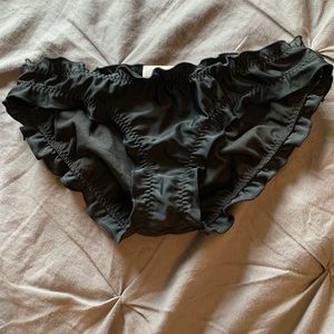 Scrunched bathing suit bottoms